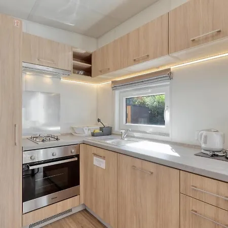 Tiny Haus 62 Am Brombachsee بيت للعطل *